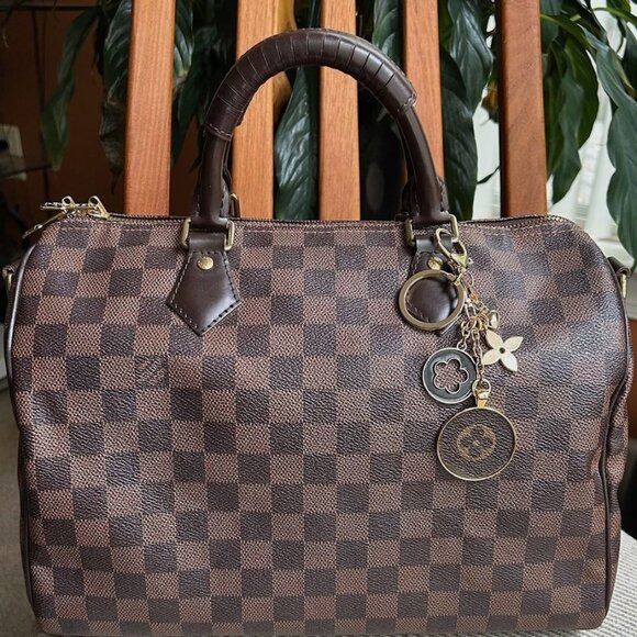 CLOVER ✤ Bag Charm Brown Black and Gold Tone ✤ - Picture 2 of 7